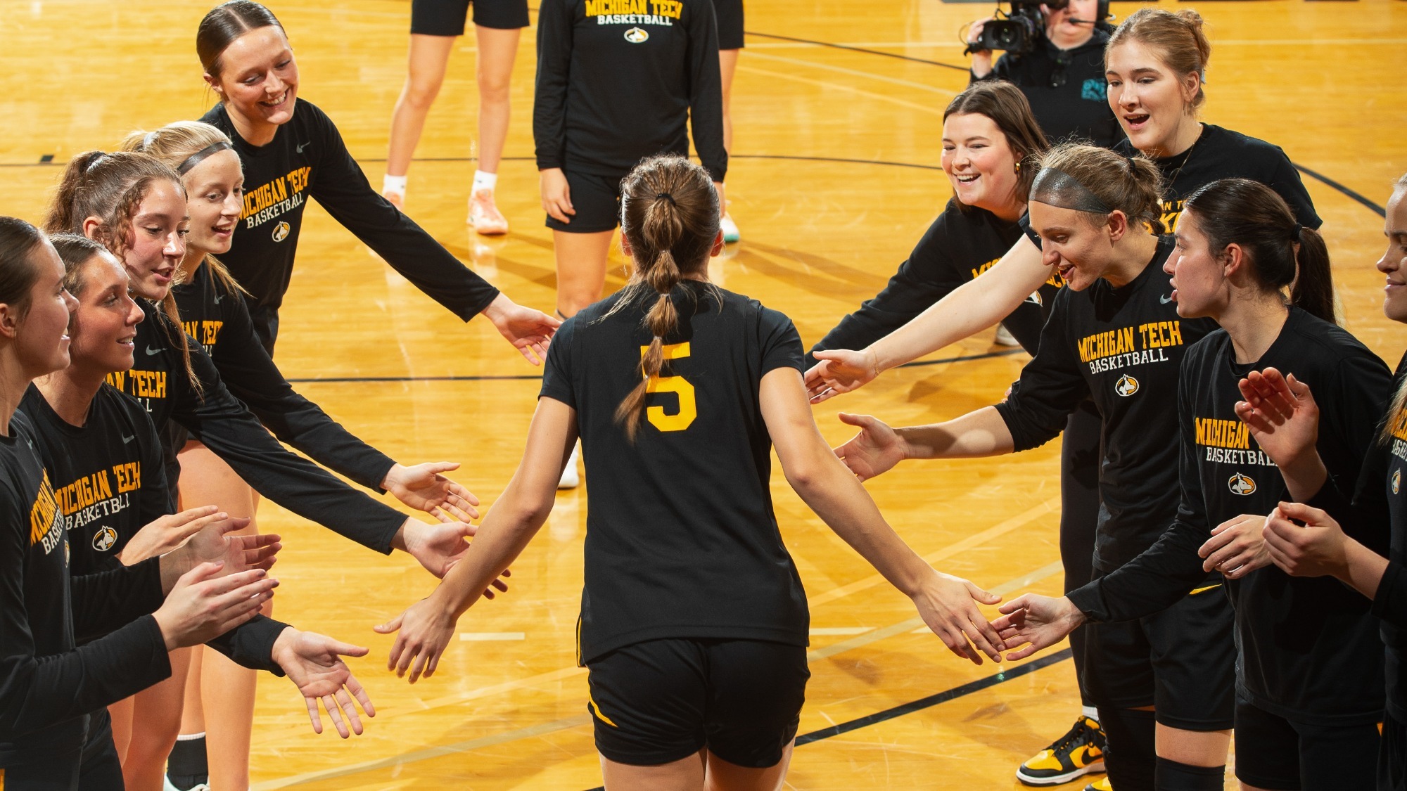 USML Preview (Janie Tormanen)