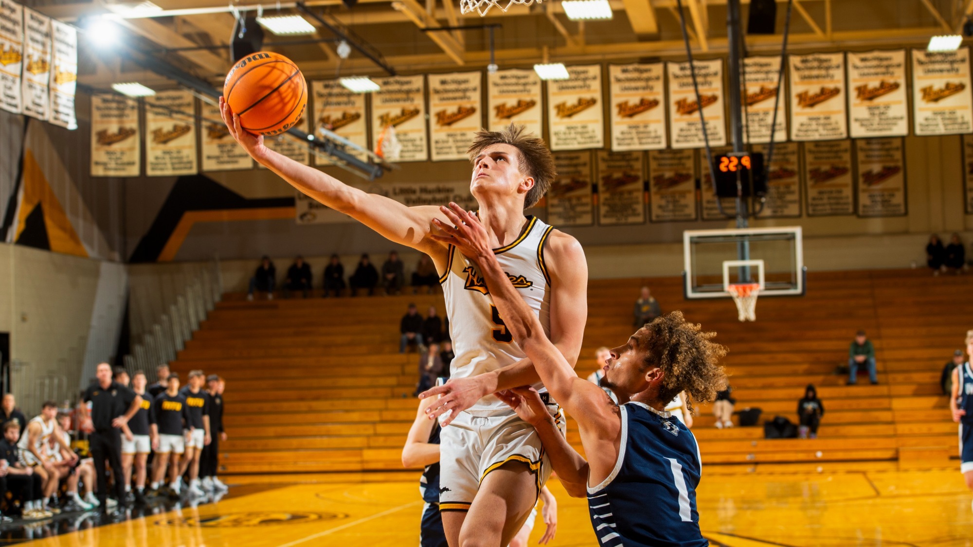 UW Stout Highlights (Jesse Napgezek)