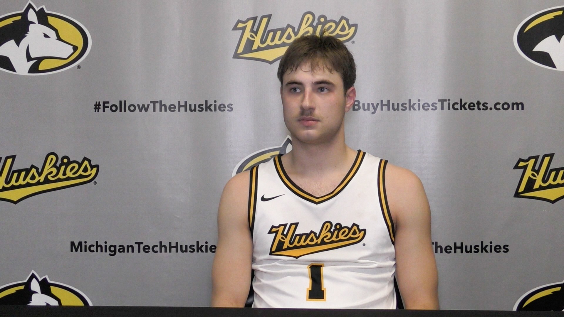 Tomashek thumb 1.8.26