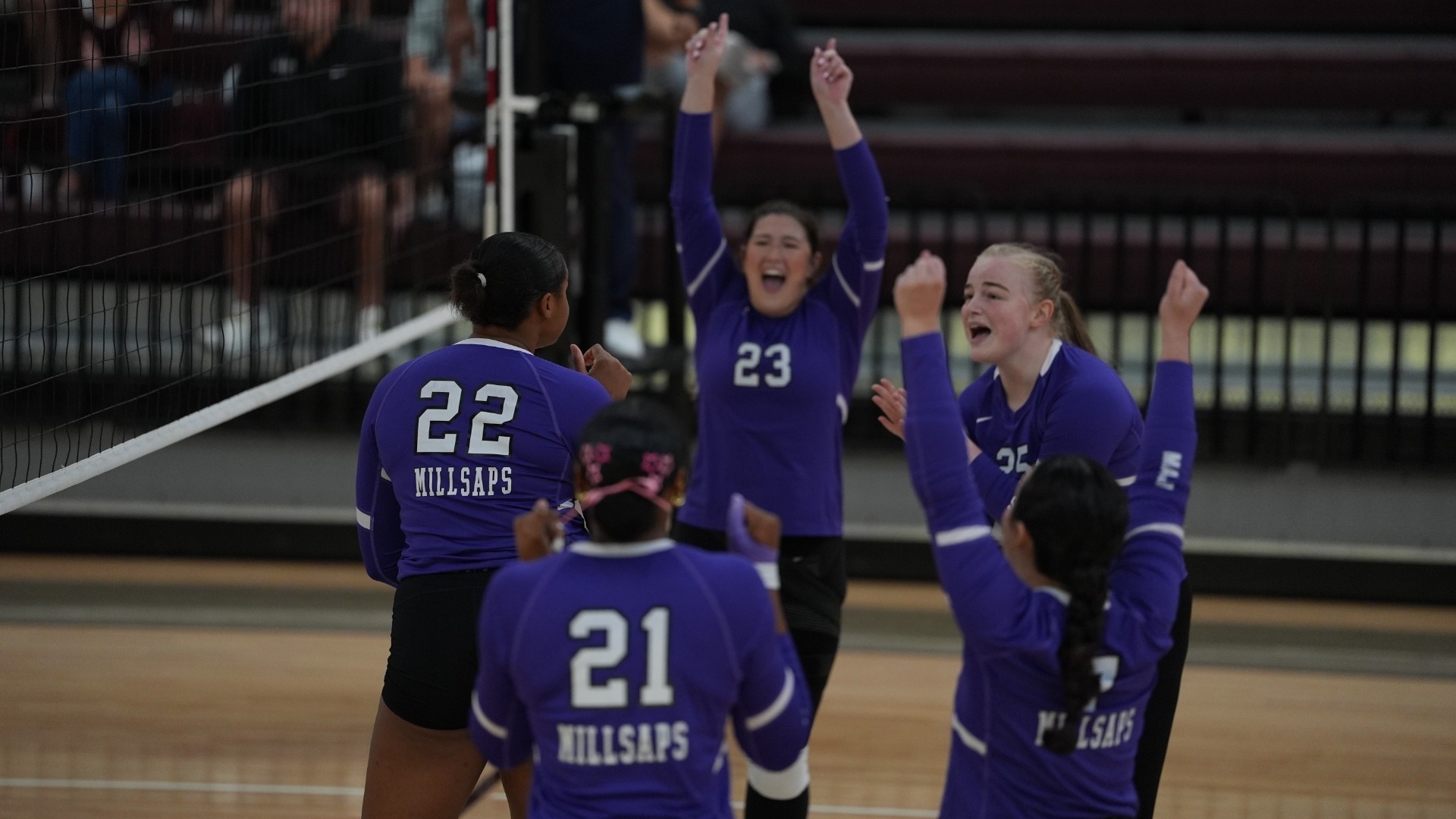 Amelia Bohl_Rachel Zamjahn Volleyball at Trinity 10-23-26