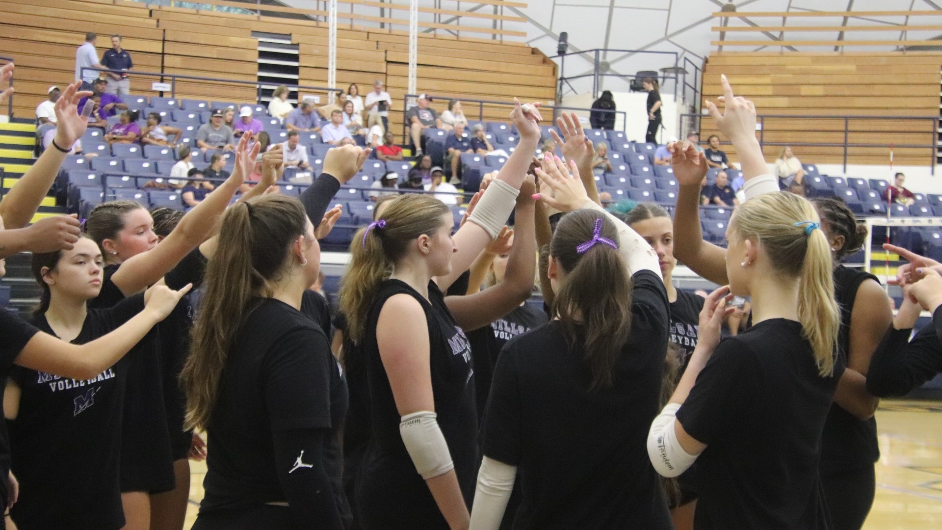 2026 Millsaps Volleyball Team at MCU 8-22-26