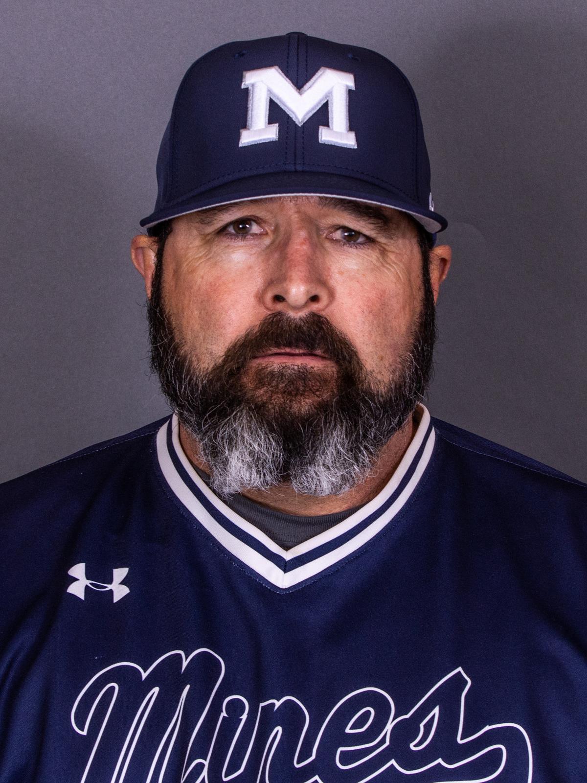 Mark_Martinez_Headshot_201920