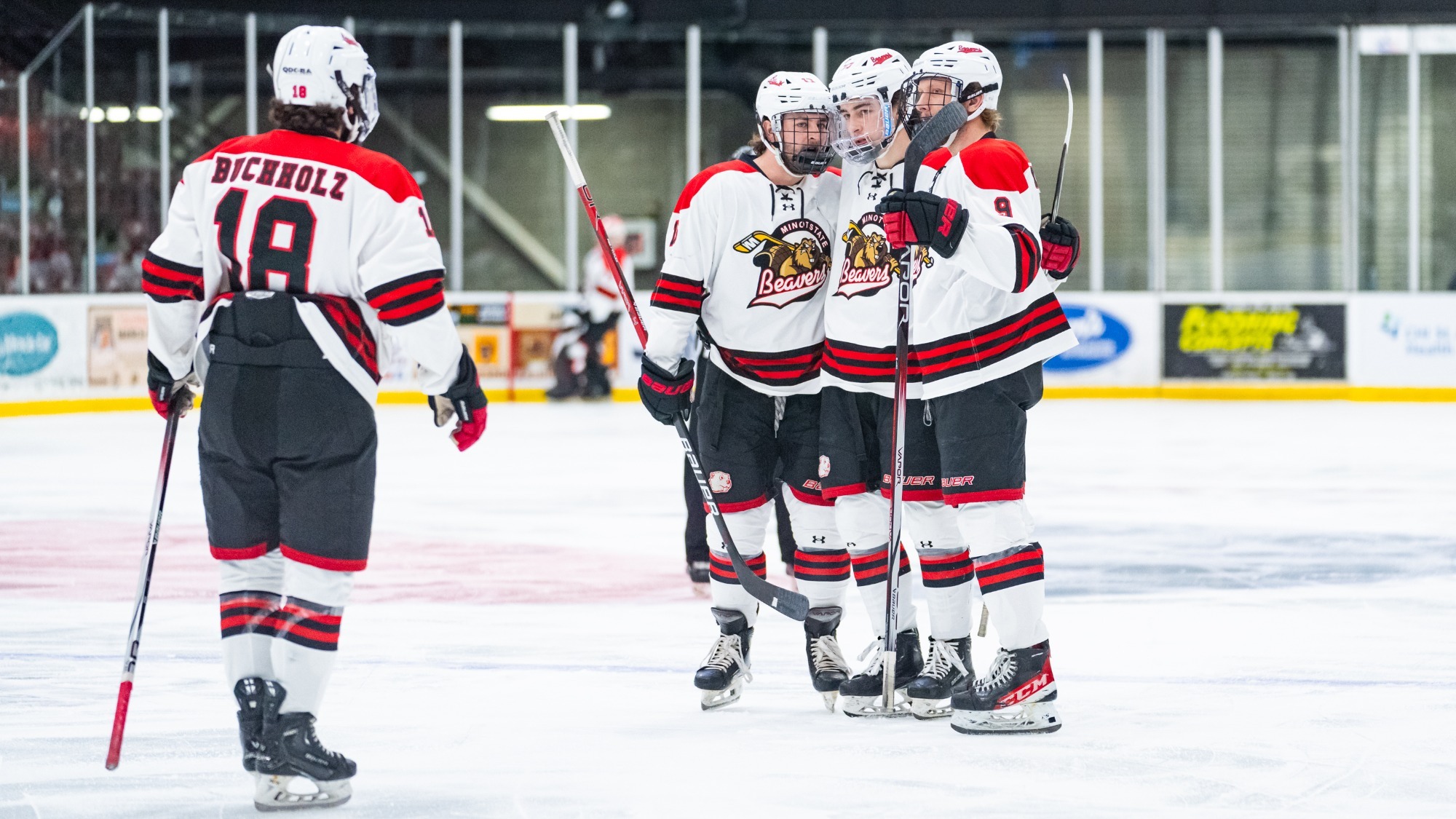 Men's hockey goal celebration