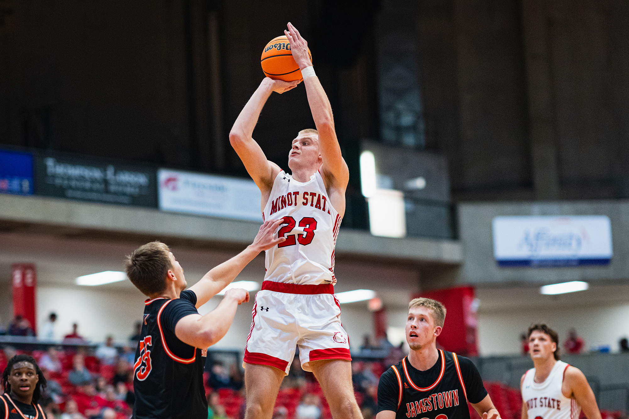 Minot State Men’s Basketball vs Jamestown - Captured at MSU Dome on Dec 04, 2025 in Minot, North Dakota Photo by Sean Arbaut