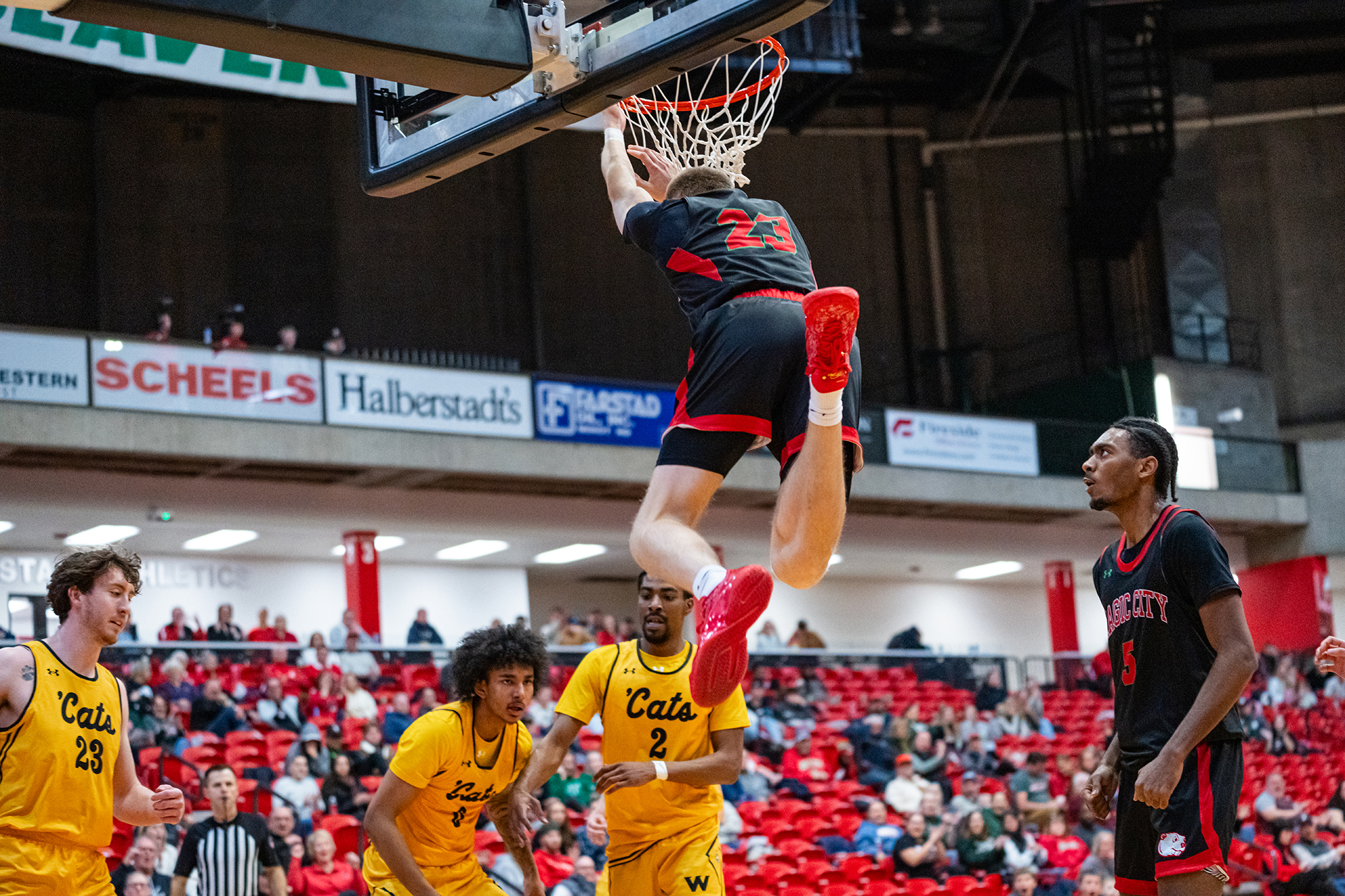 Minot State Men’s Basketball vs WSC - Captured at MSU Dome on Jan 24, 2026 in Minot, North Dakota Photo by Sean Arbaut
