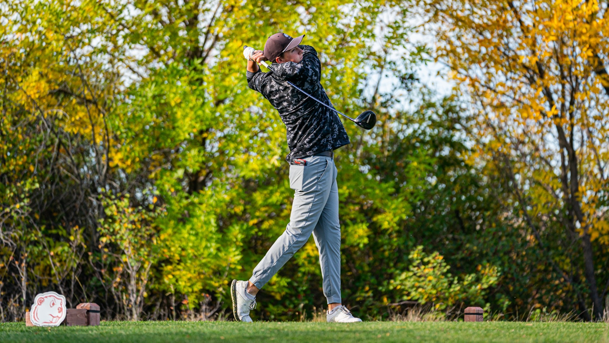 Kaden Rostad tees off at Beowulf