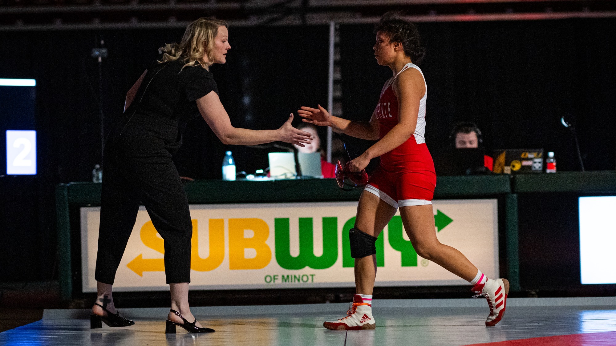 Minot State Women’s Wrestling Brittney Mitchem vs DSU