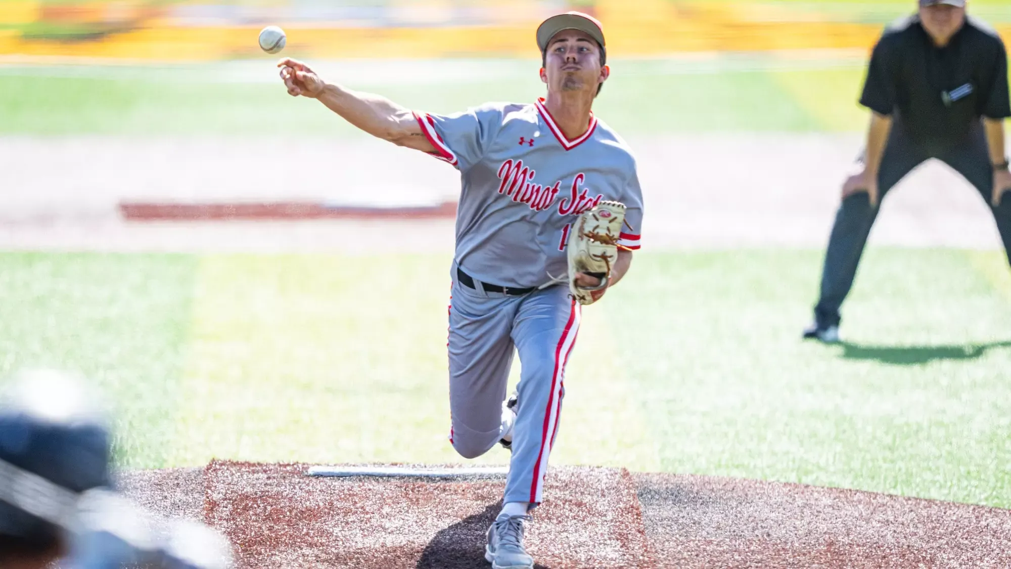 Anthony Disantis pitching