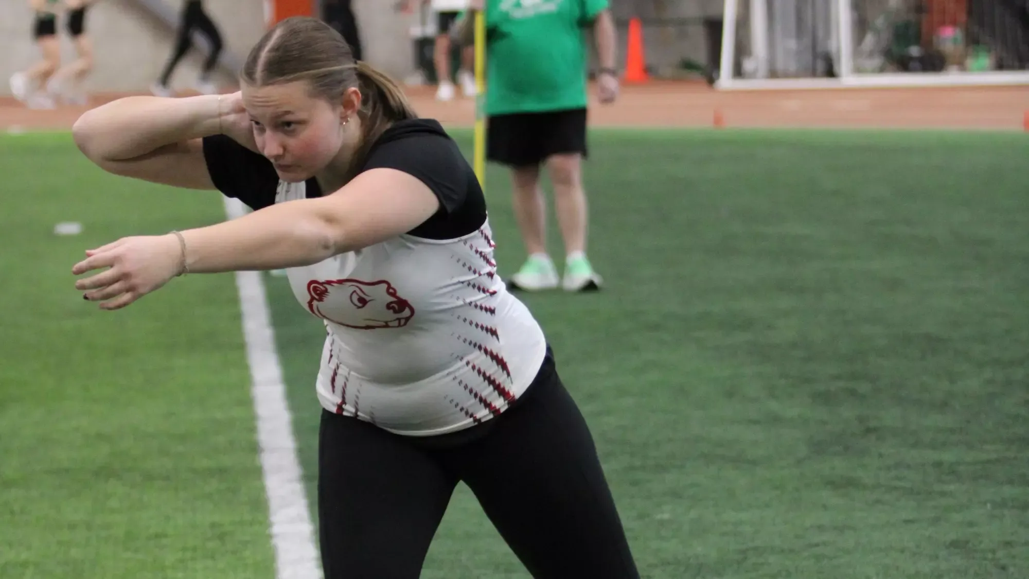 Kaiya Chell shot put