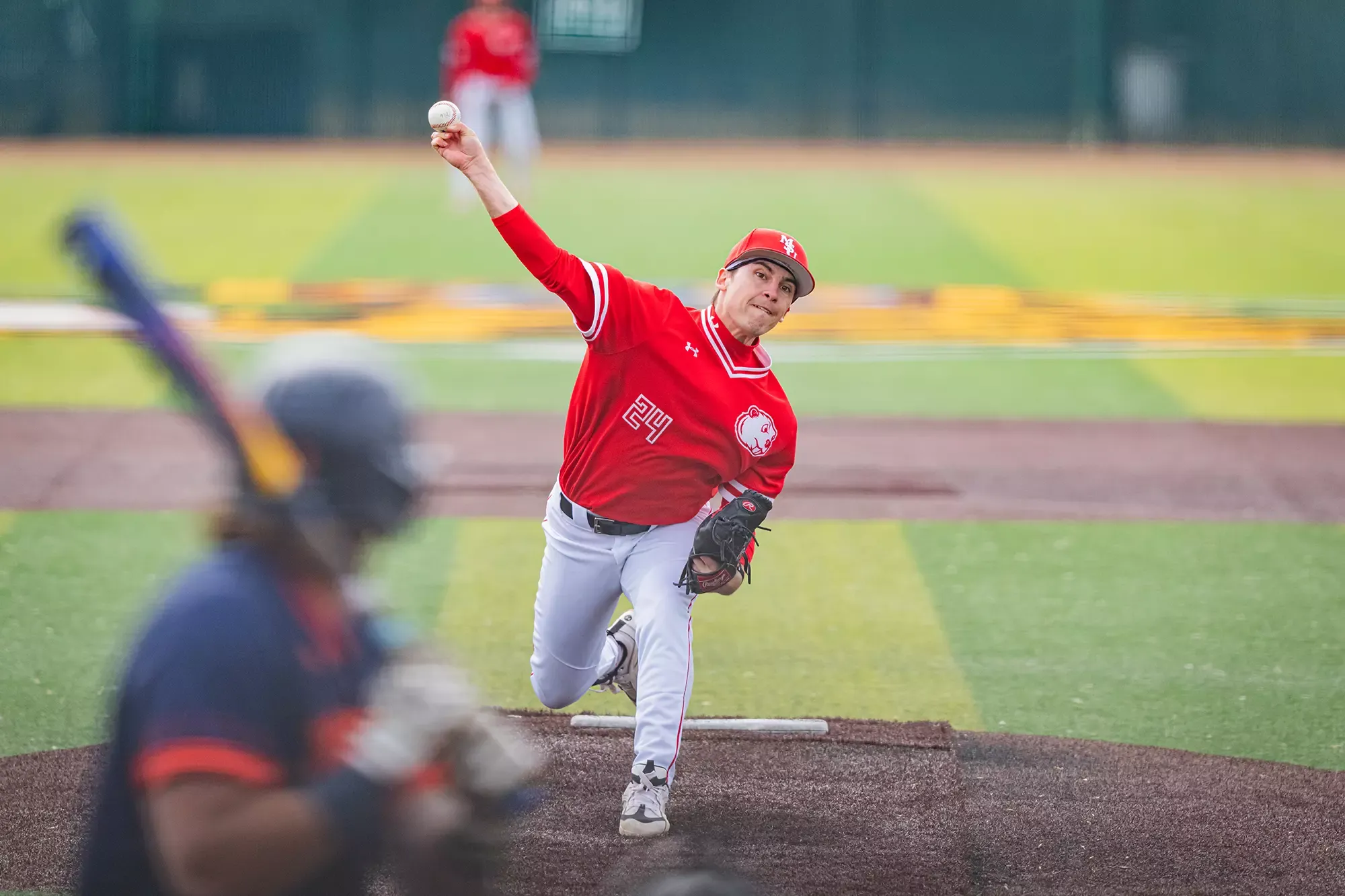 Keith Shelton pitching