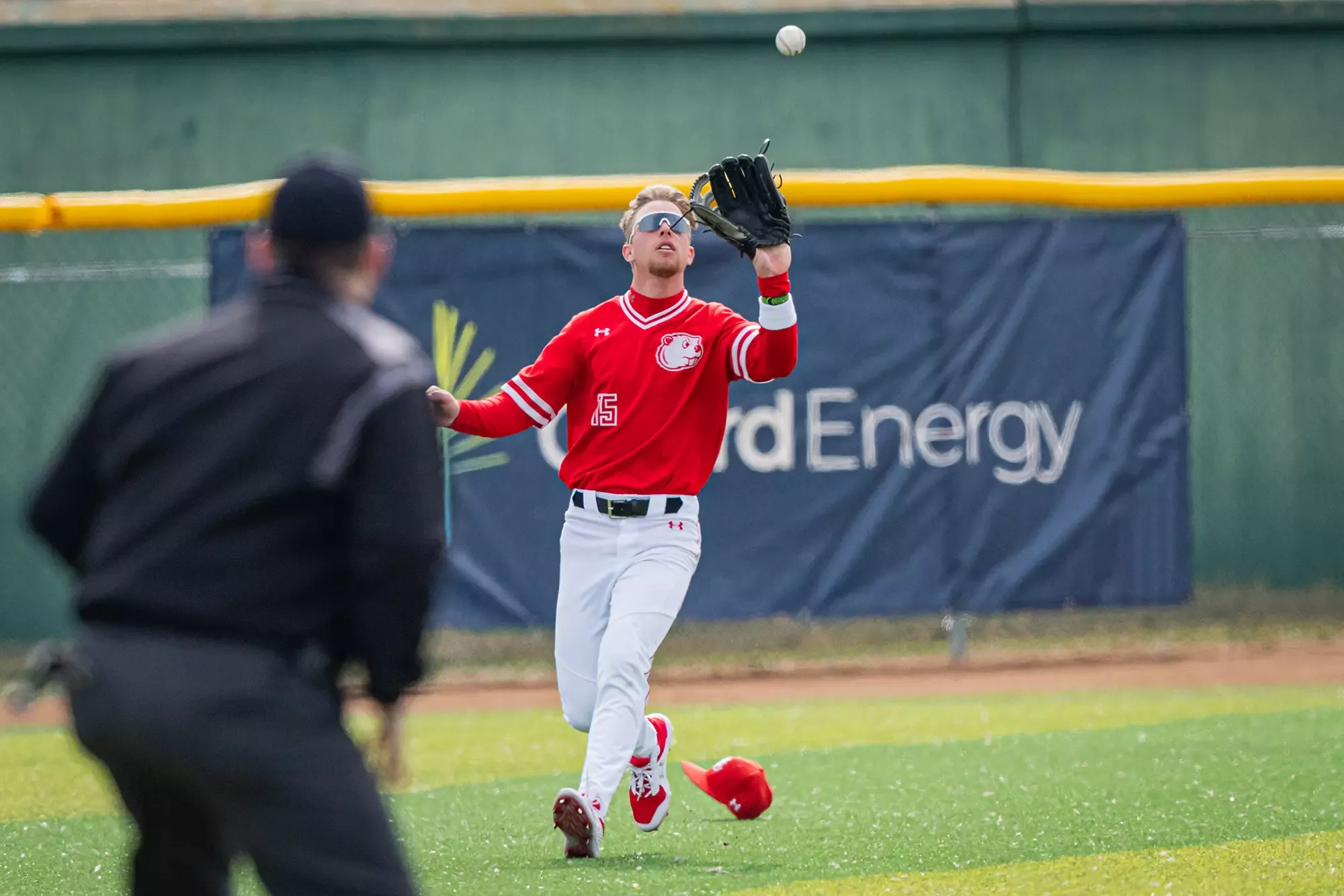 Nate Hutchinson catch