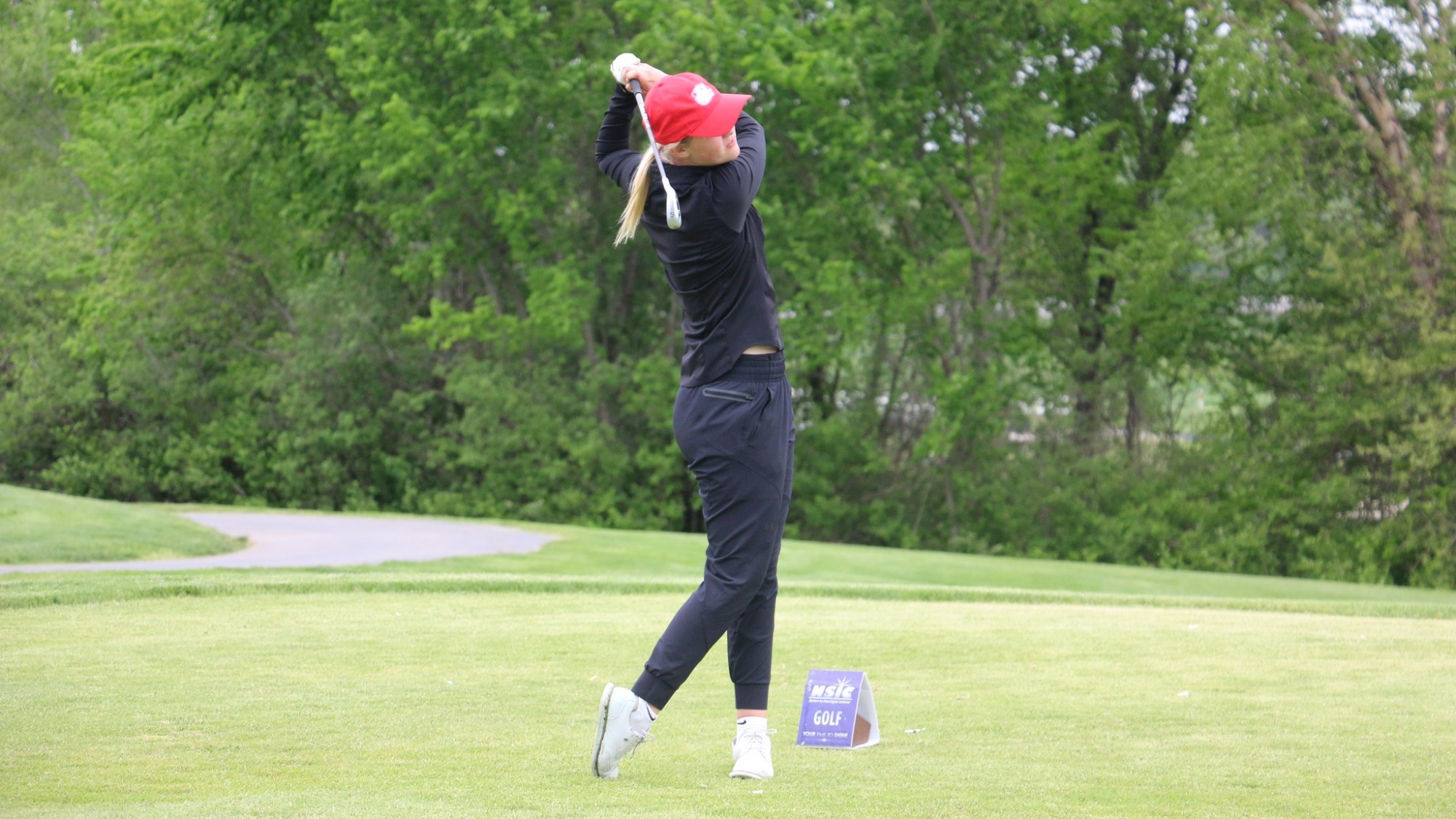 Minot State women's golfer at NSIC Championship