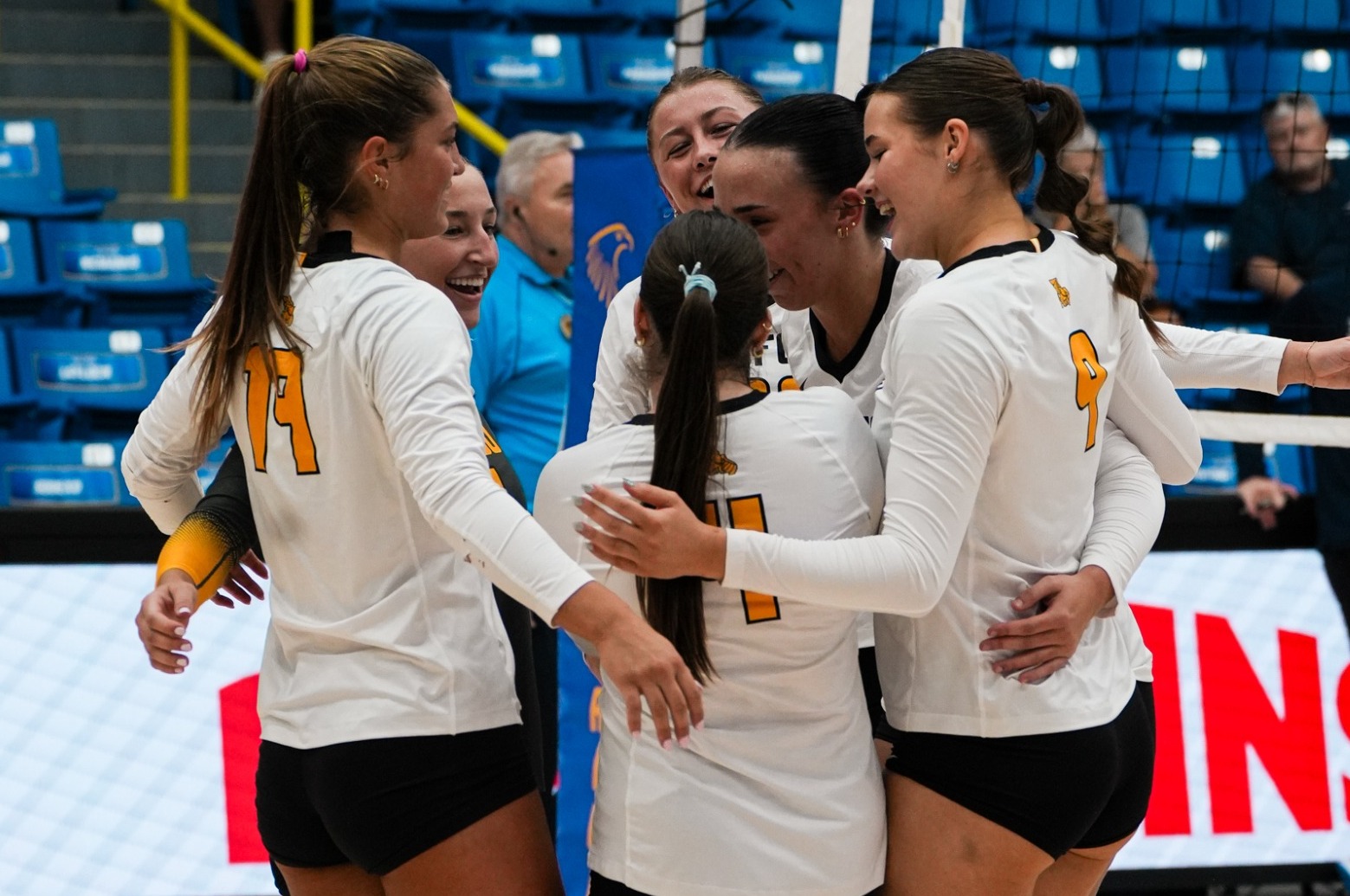 VBALL RECAP 8-28