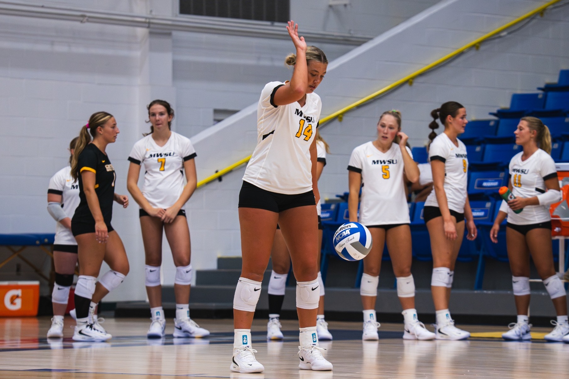 VBALL RECAP 8-29