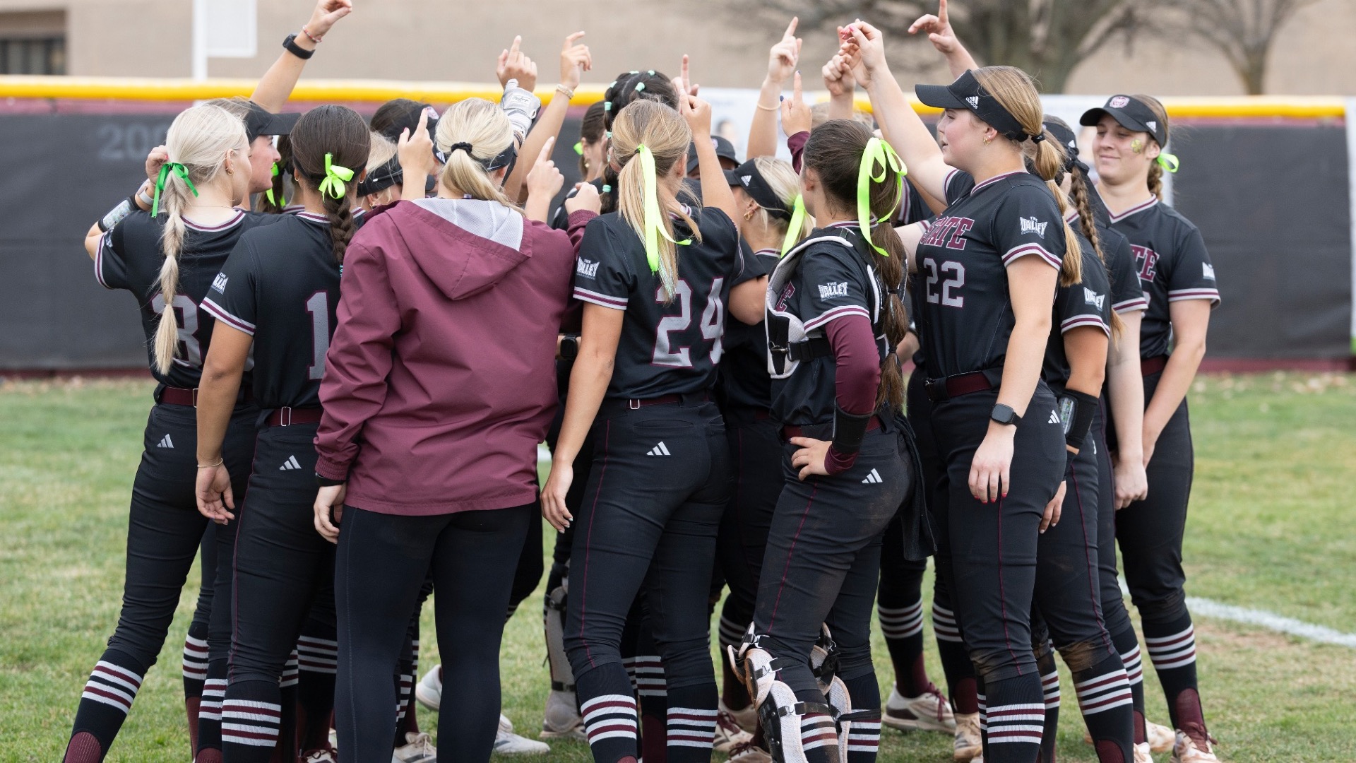 Softball Huddle 2025