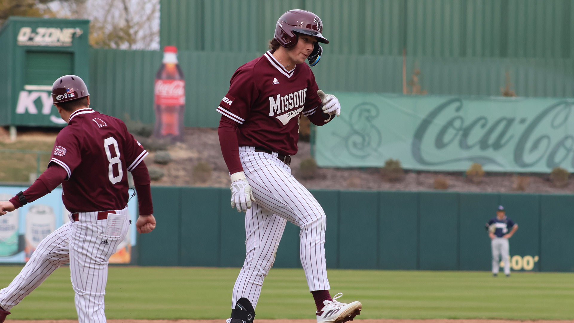 Logan Fyffe vs. Oral Roberts