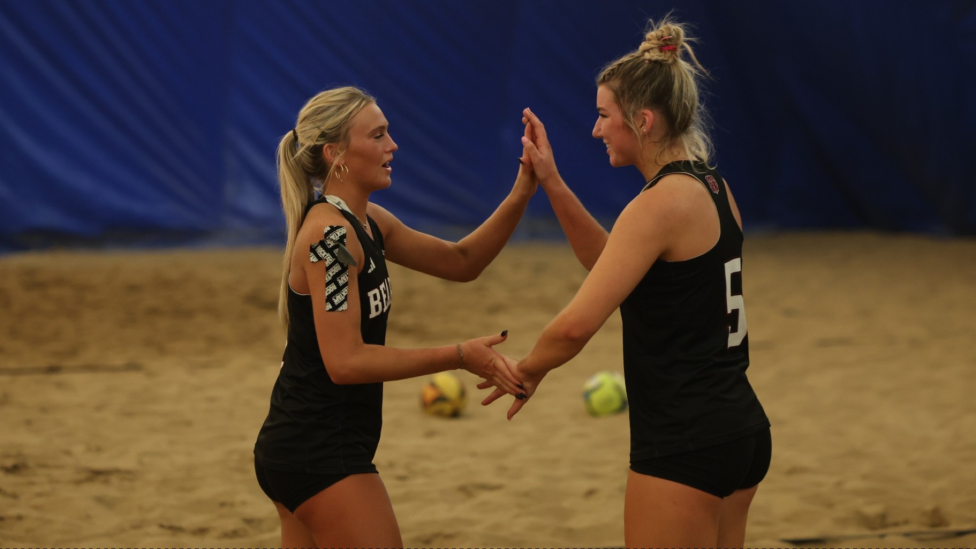 Raylee Stenzel & Maddie Schrandt 