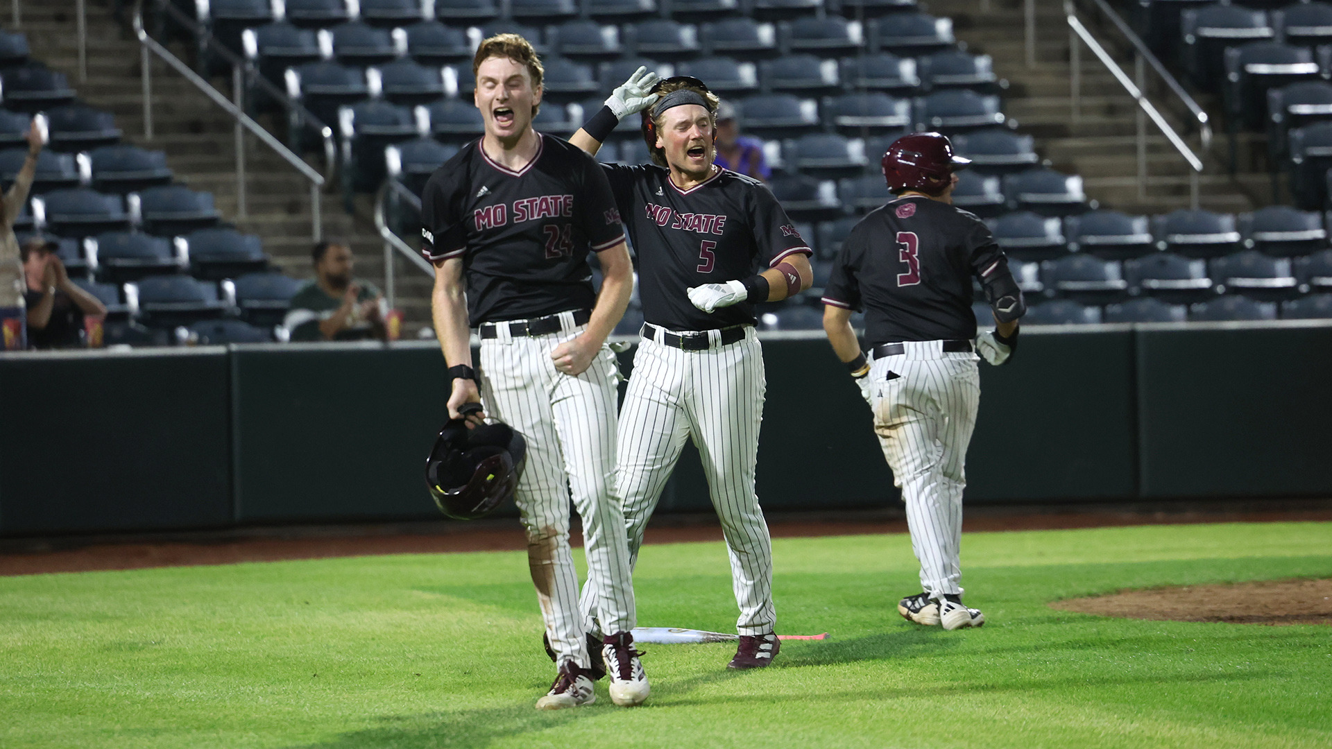2026 baseball team celebration