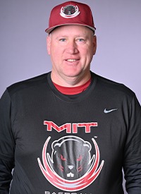 Headshot of Kevin Curtin