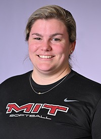 Headshot of Emily Kraytenberg