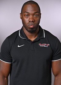 Headshot of Devone Williams