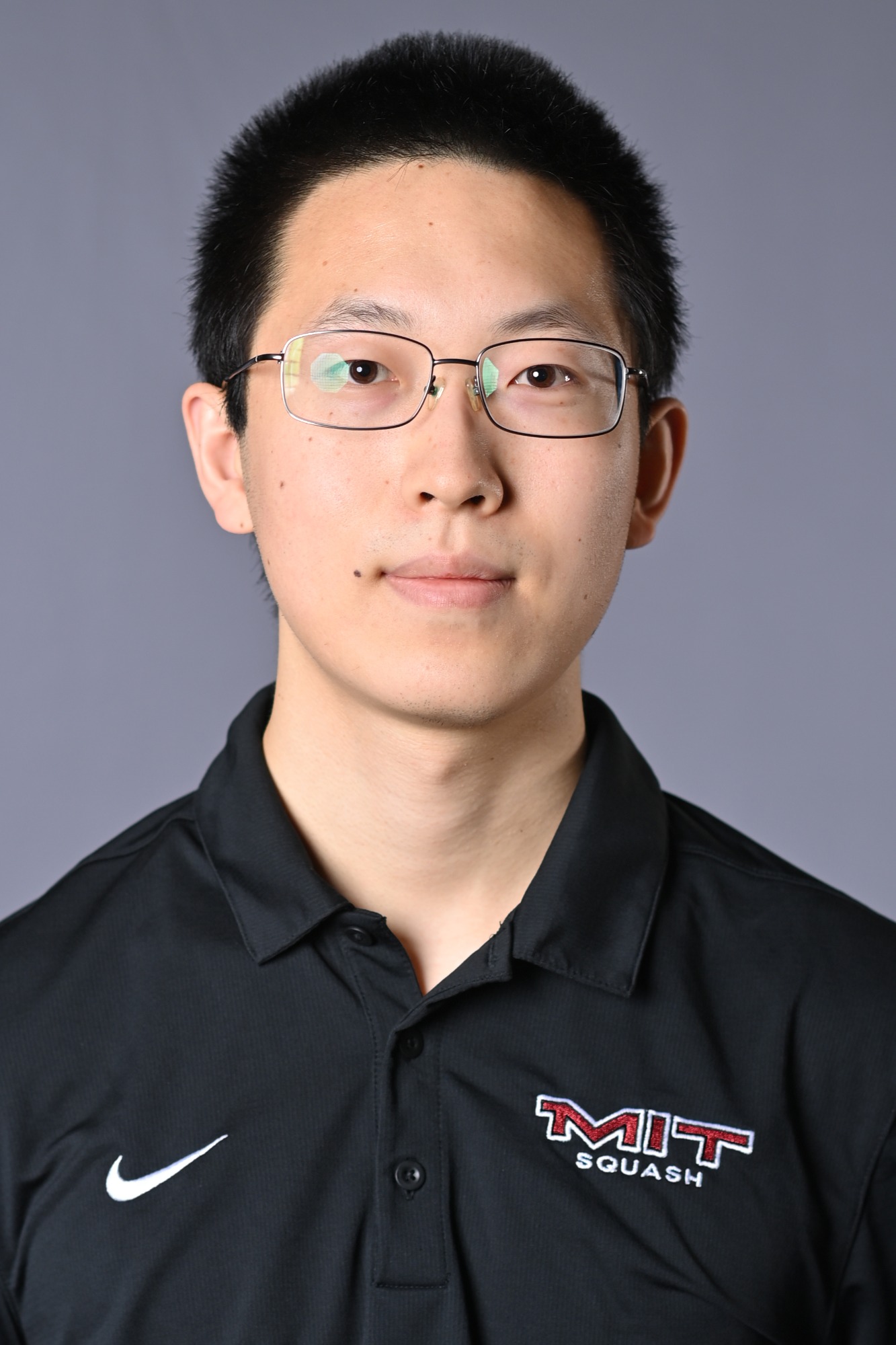 Headshot of Andrew Ding