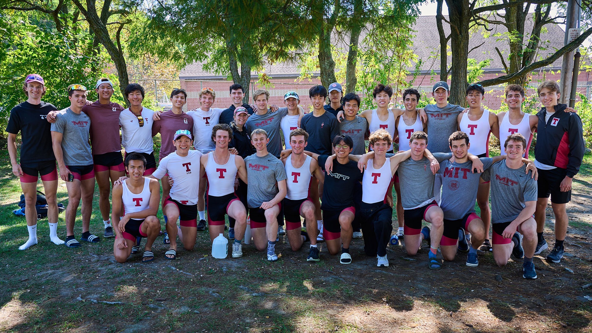 MIT men's lightweight crew team photo