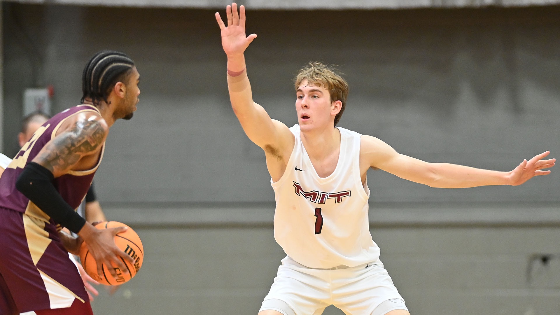 Wyatt Mowery playing defense