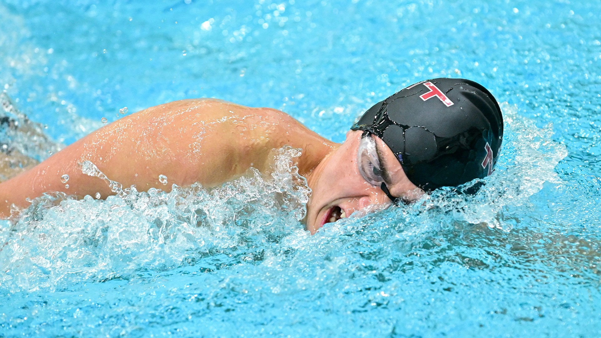 Jermey Flint swimming