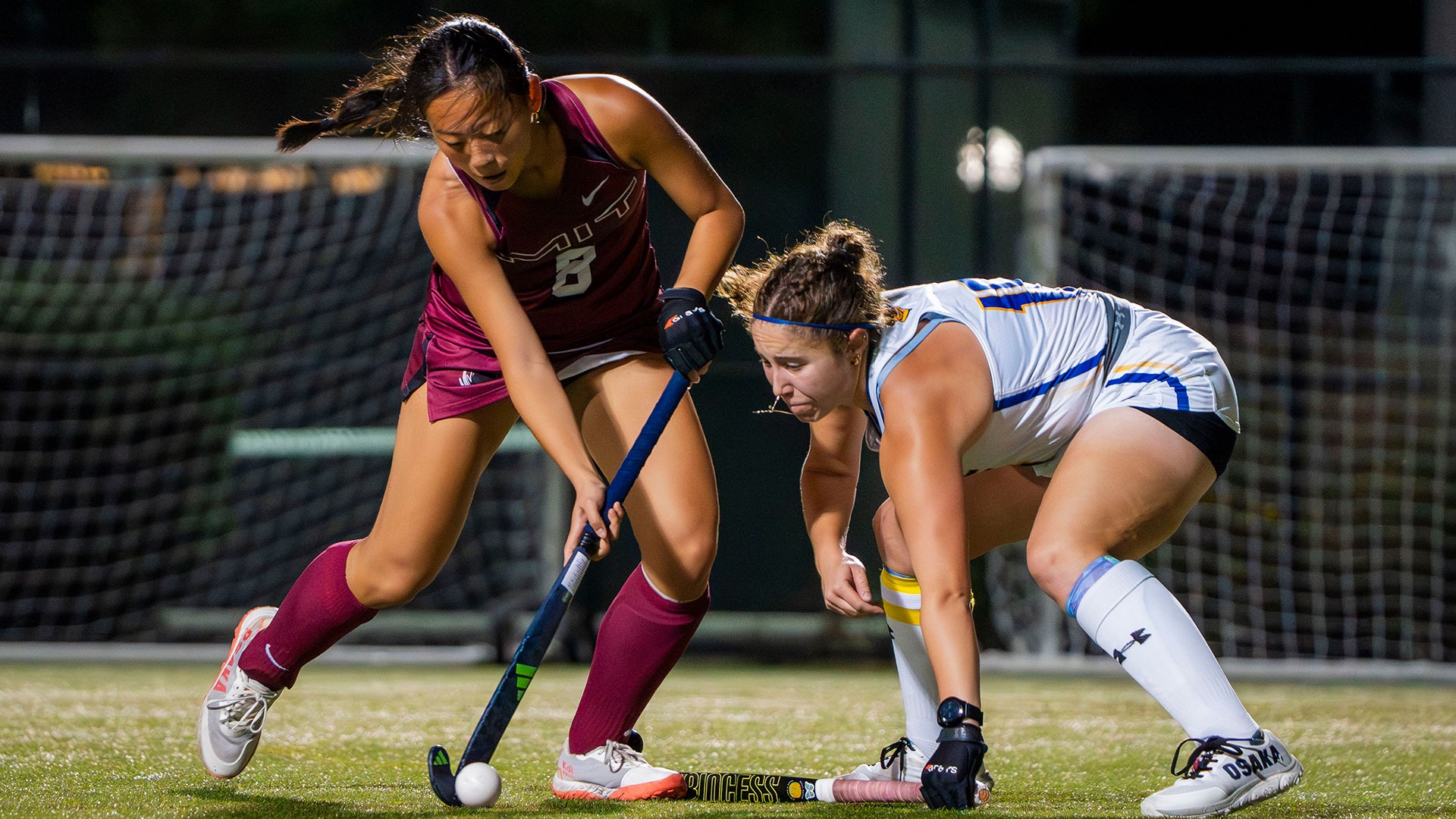 Meredith Wu dodging a defender