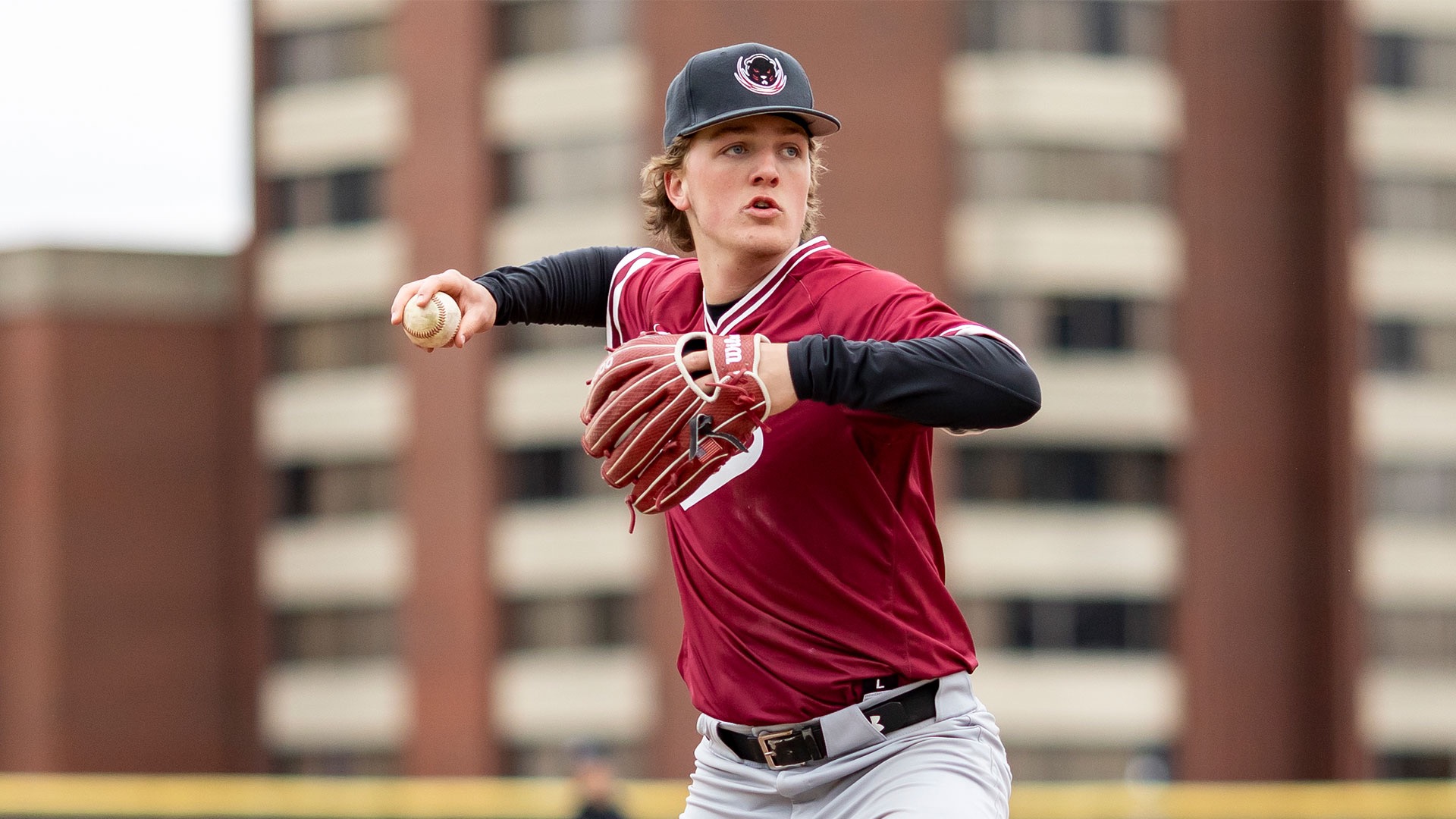 Joey Severson throwing a baseball