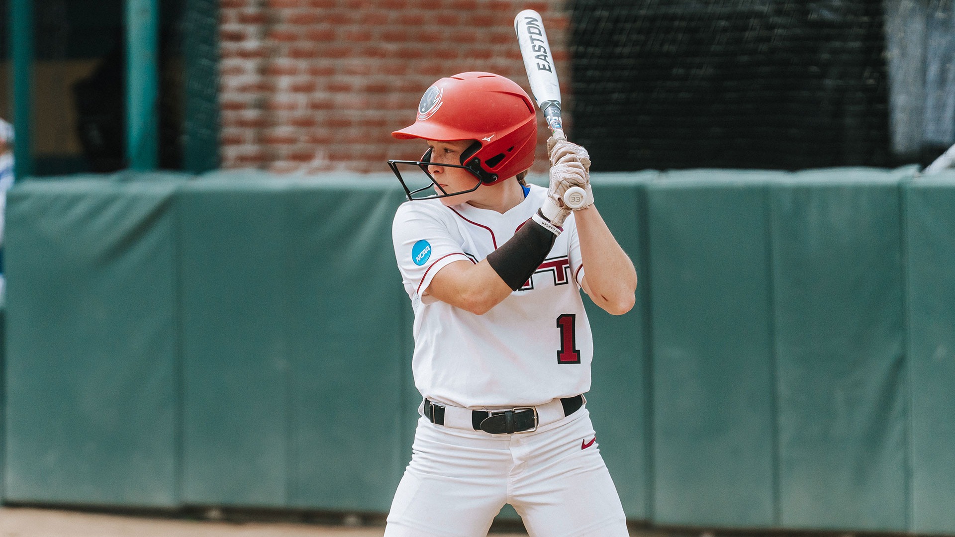 Layla Thiessen at bat