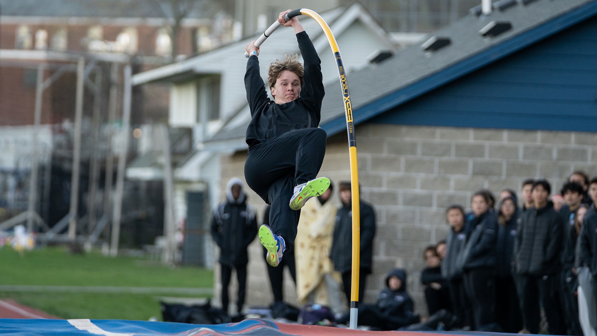 Jaden McKee in the pole vault