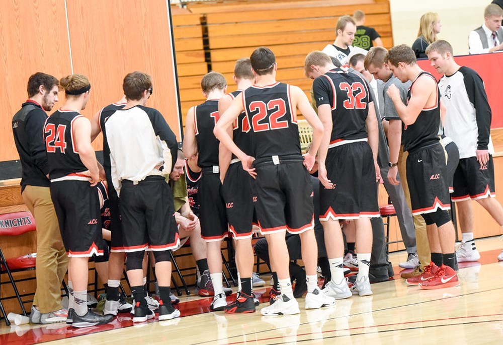 Luke Rothe - 2016-17 - Men's Basketball - Martin Luther College Athletics