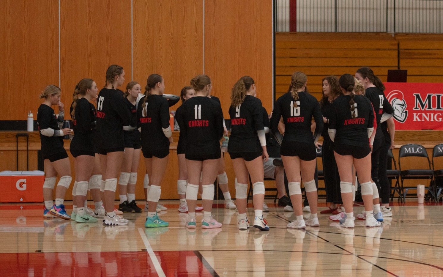 VB huddle