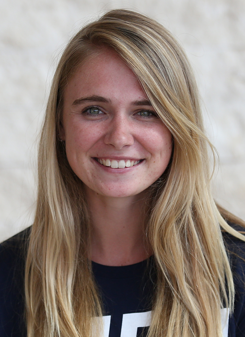 Lauren Krebs Headshot