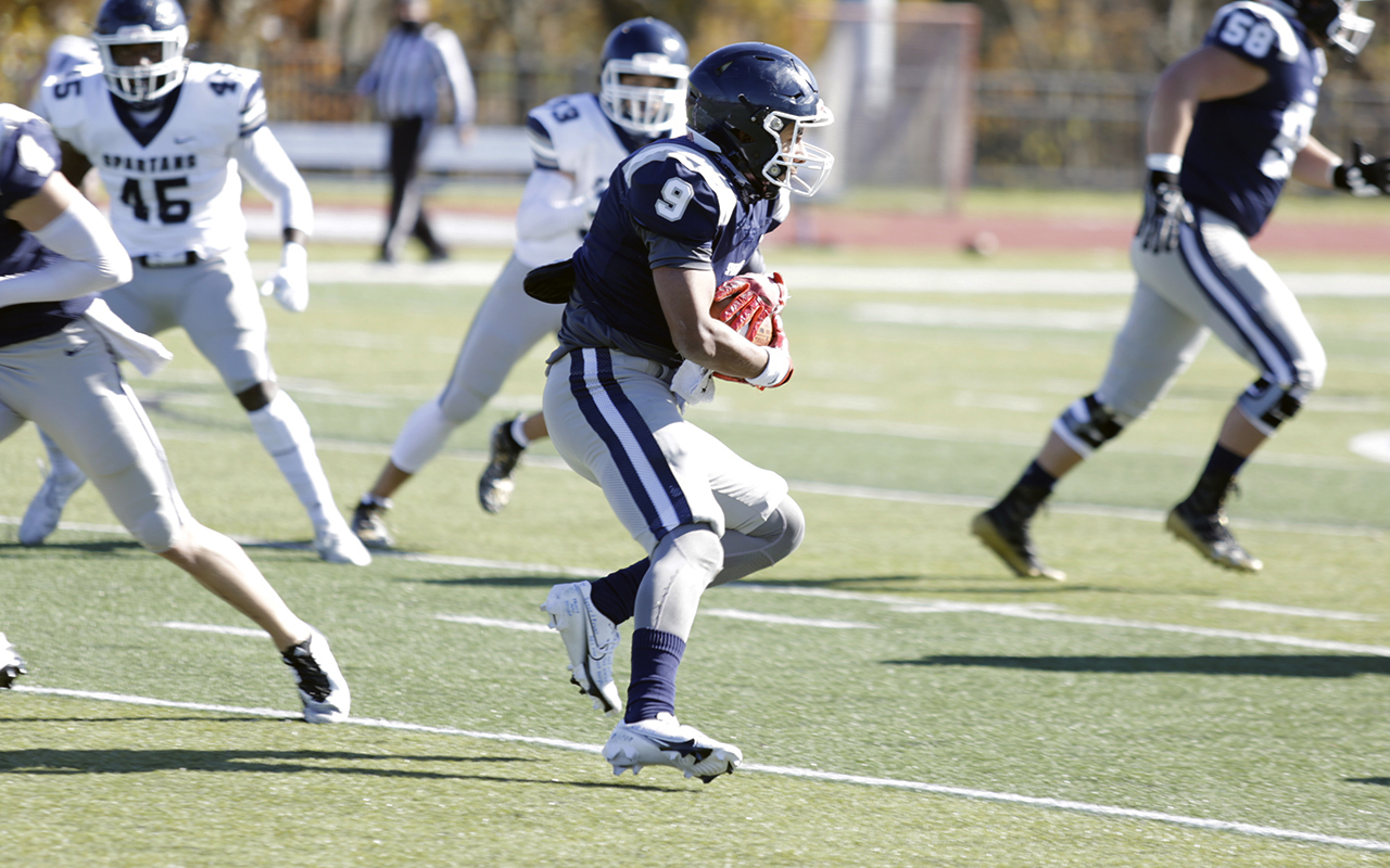 Jordan Benavides Football MBU Athletics