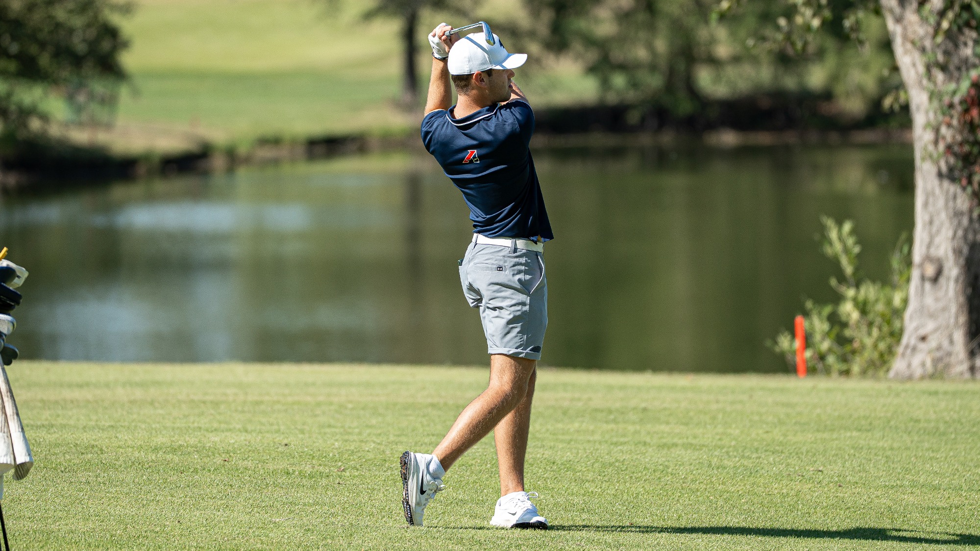 Luke Gardner Approach shot at Spencer T. Olin