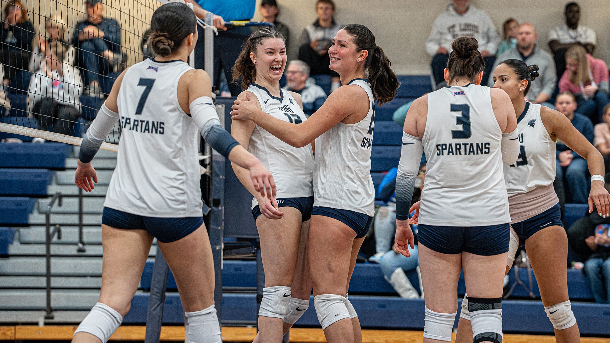 Gabi Jakubowska celebrates with Kassie Lee in the NAIA Opening Round