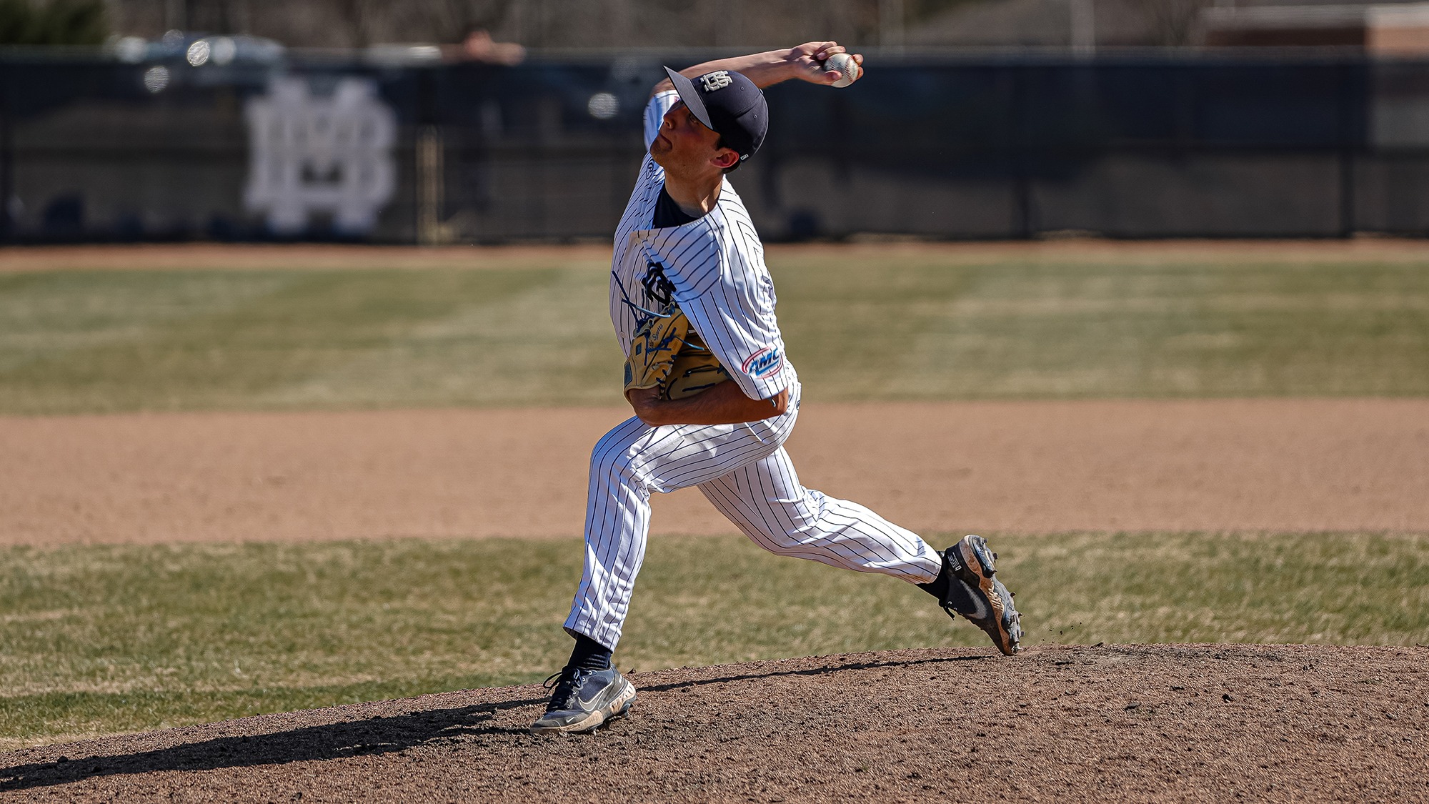 Austin Szverra pitches vs CRC