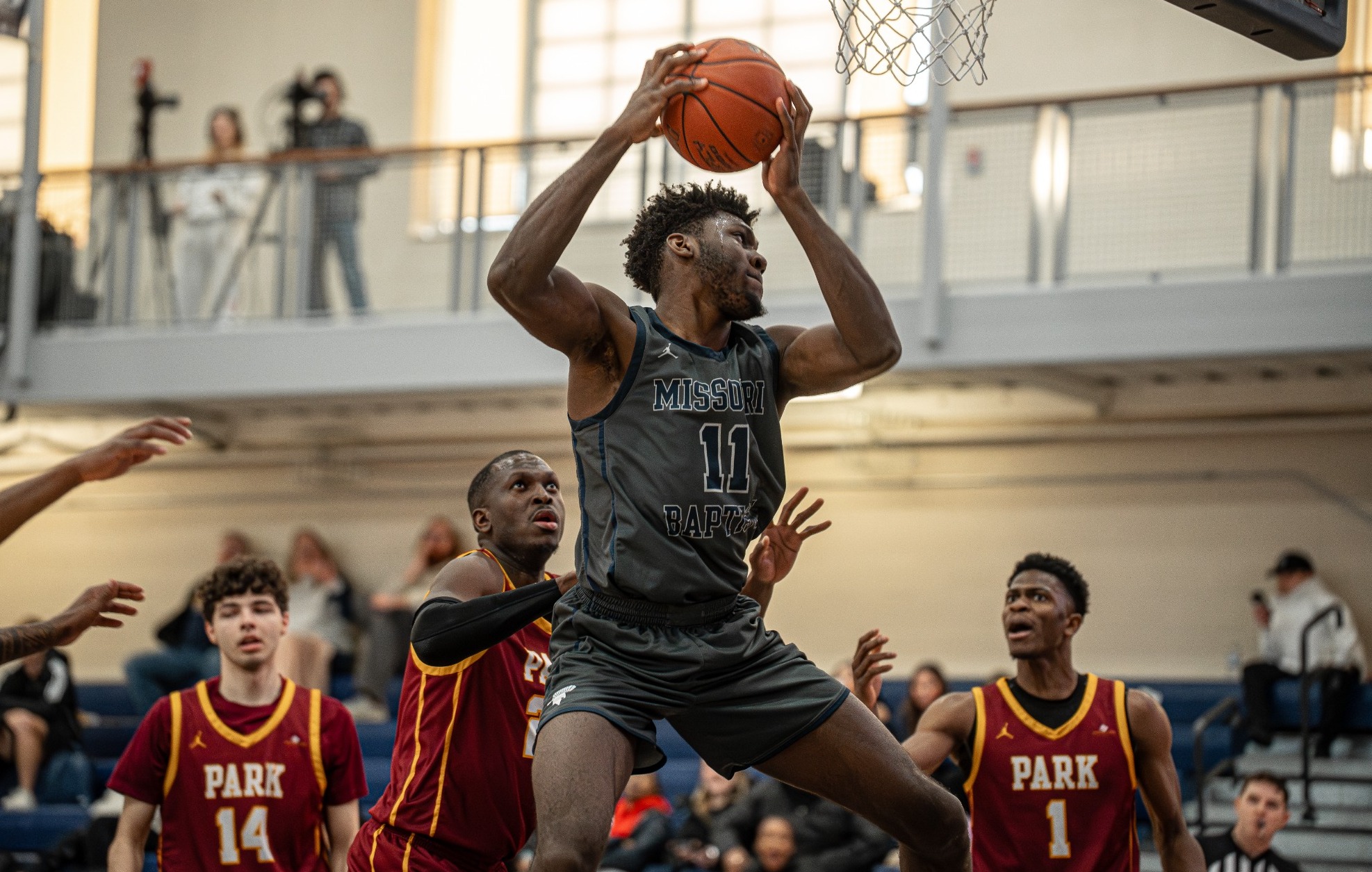 Isaiah Dixon Mens Basketball