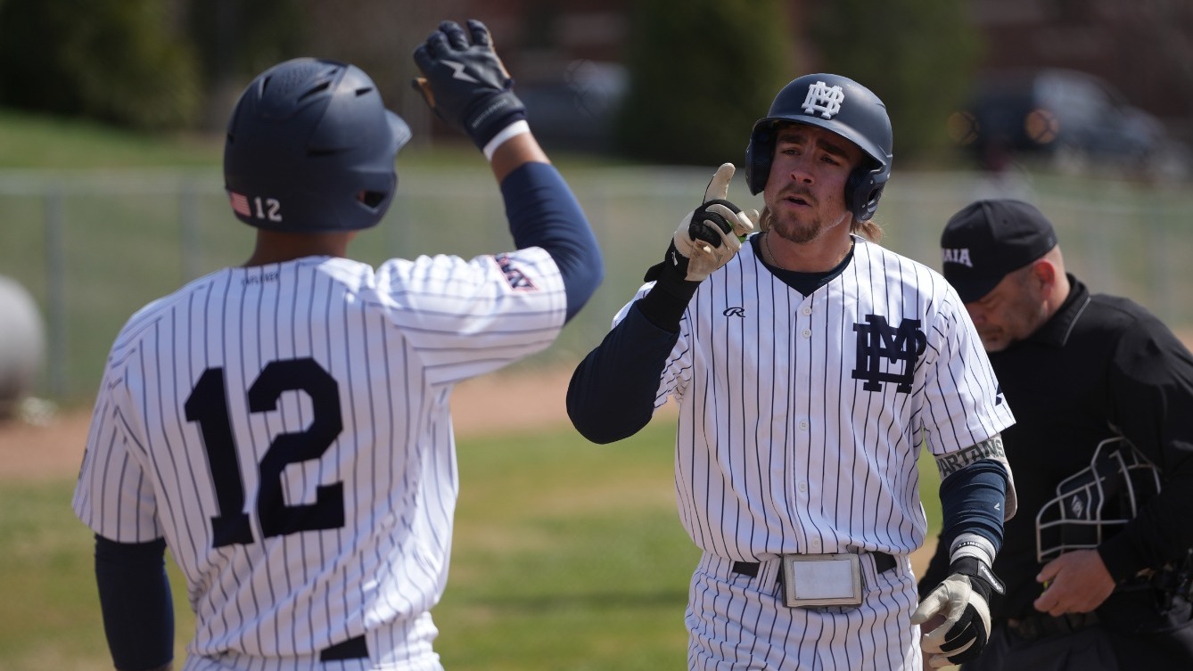 Griffin Brown wins player of the week after stellar weekend performance.