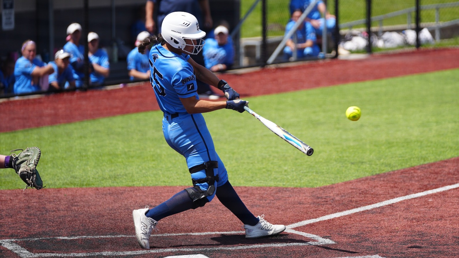 Bursey hits against CMU in championship game (2)