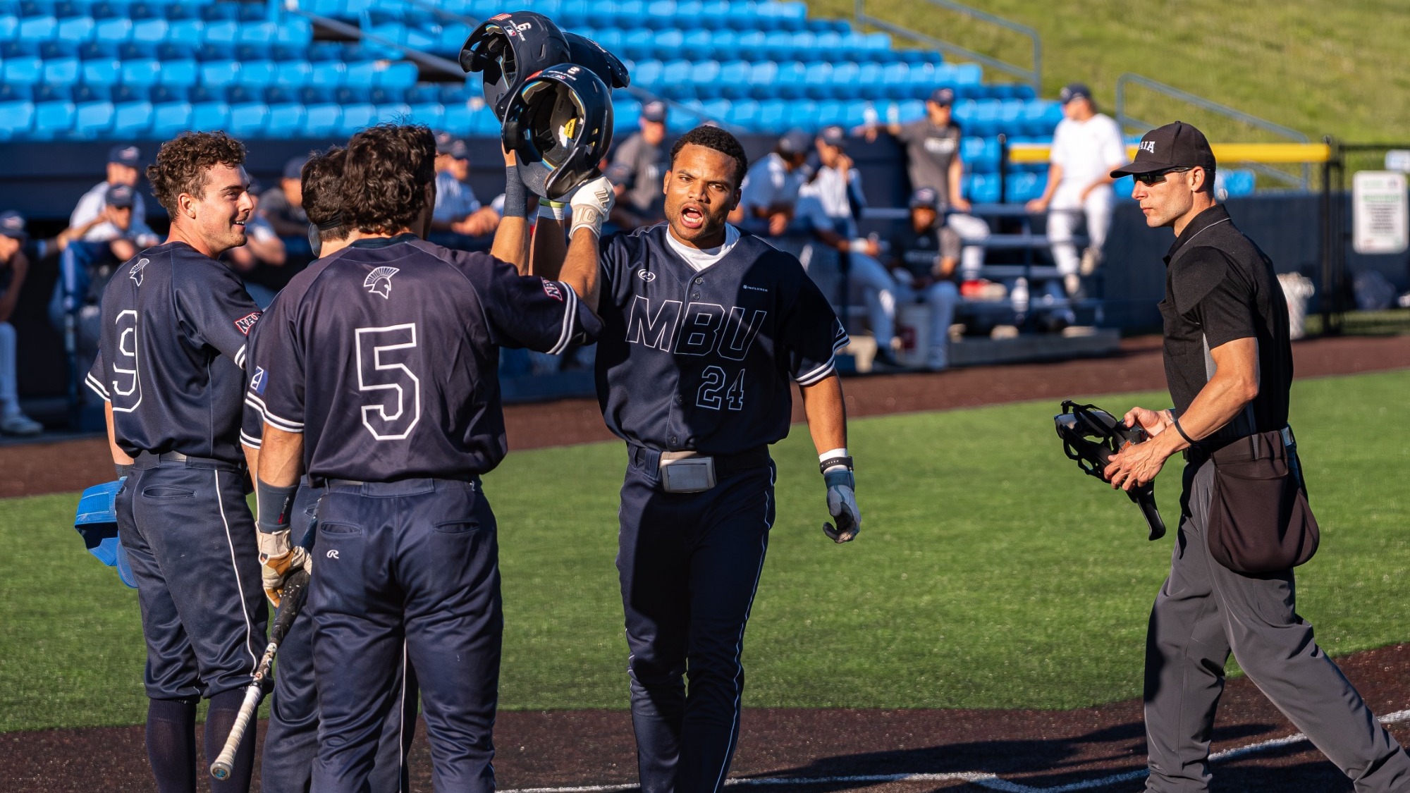 Hidalgo Celebrates in Heart Tournament