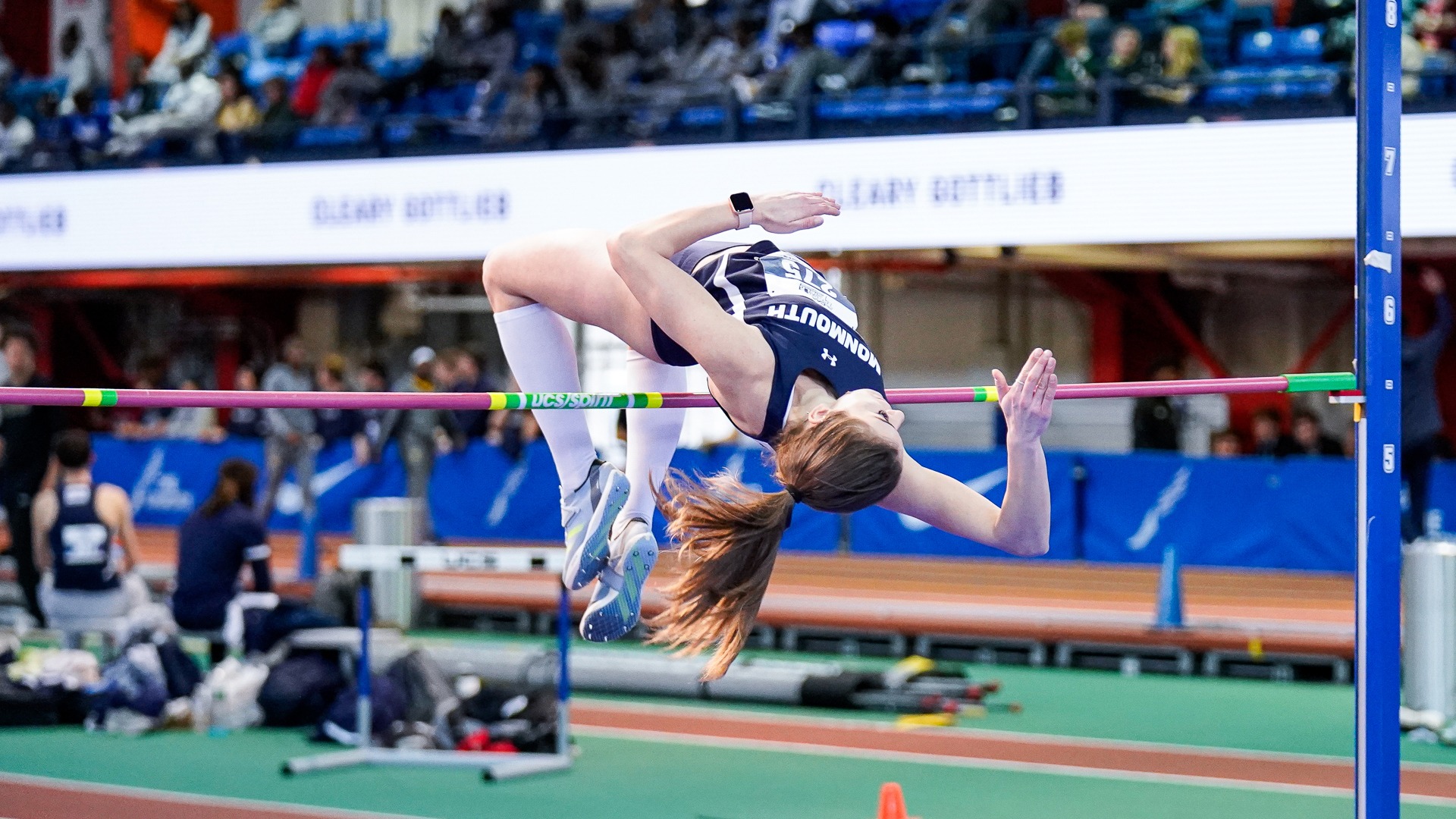Veronica Chainov high jumps