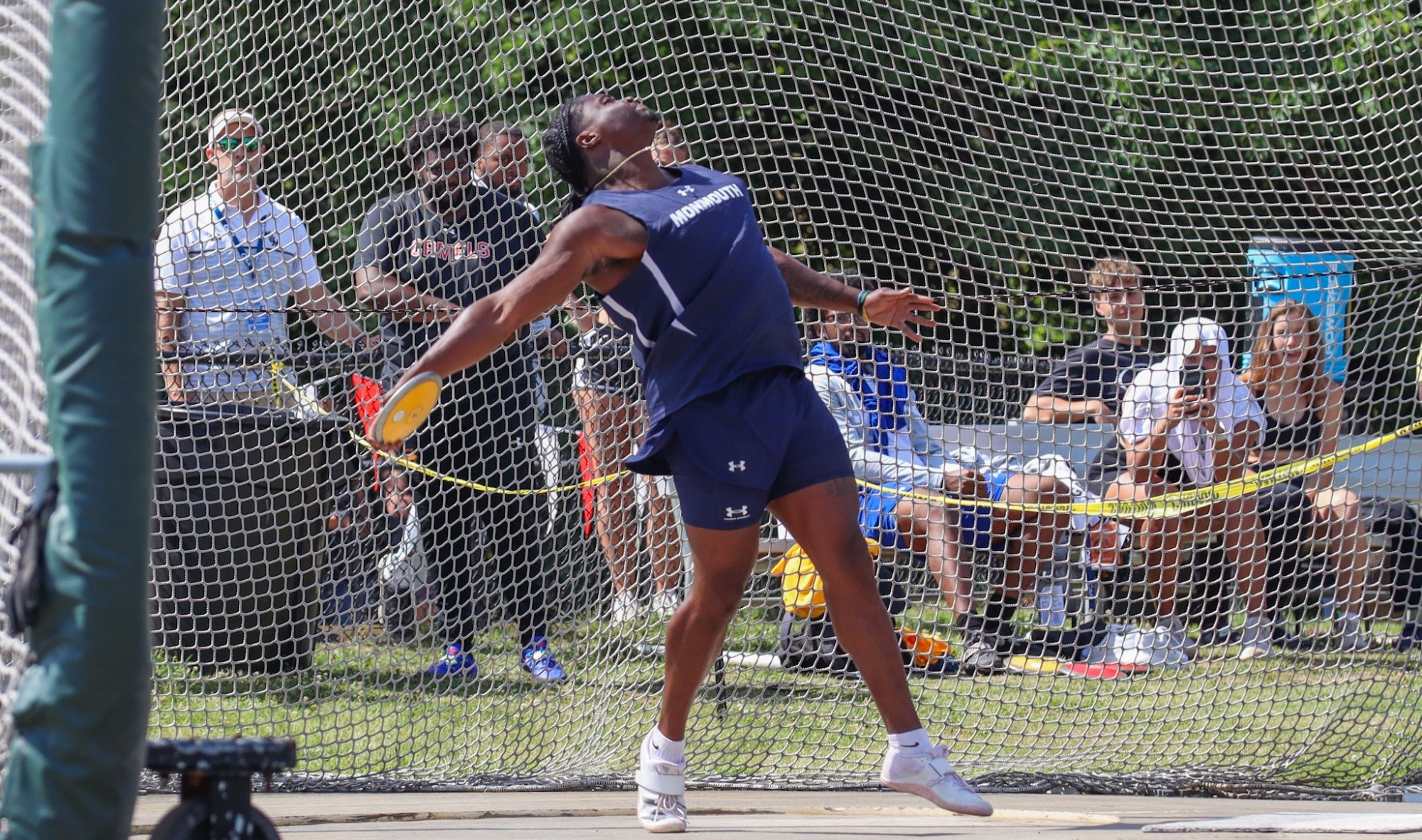 Zay Battle discus