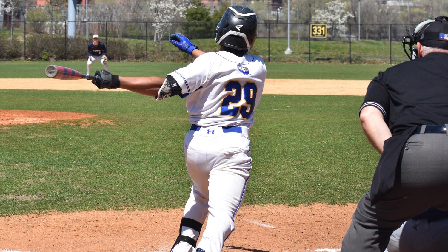 Monroe Express Baseball Drops Tight Matchup to Nassau Monroe College
