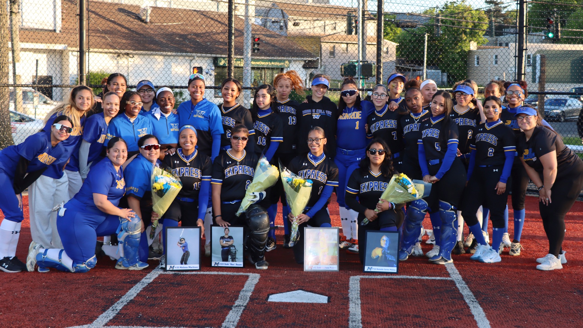 Softball Alumni Photo
