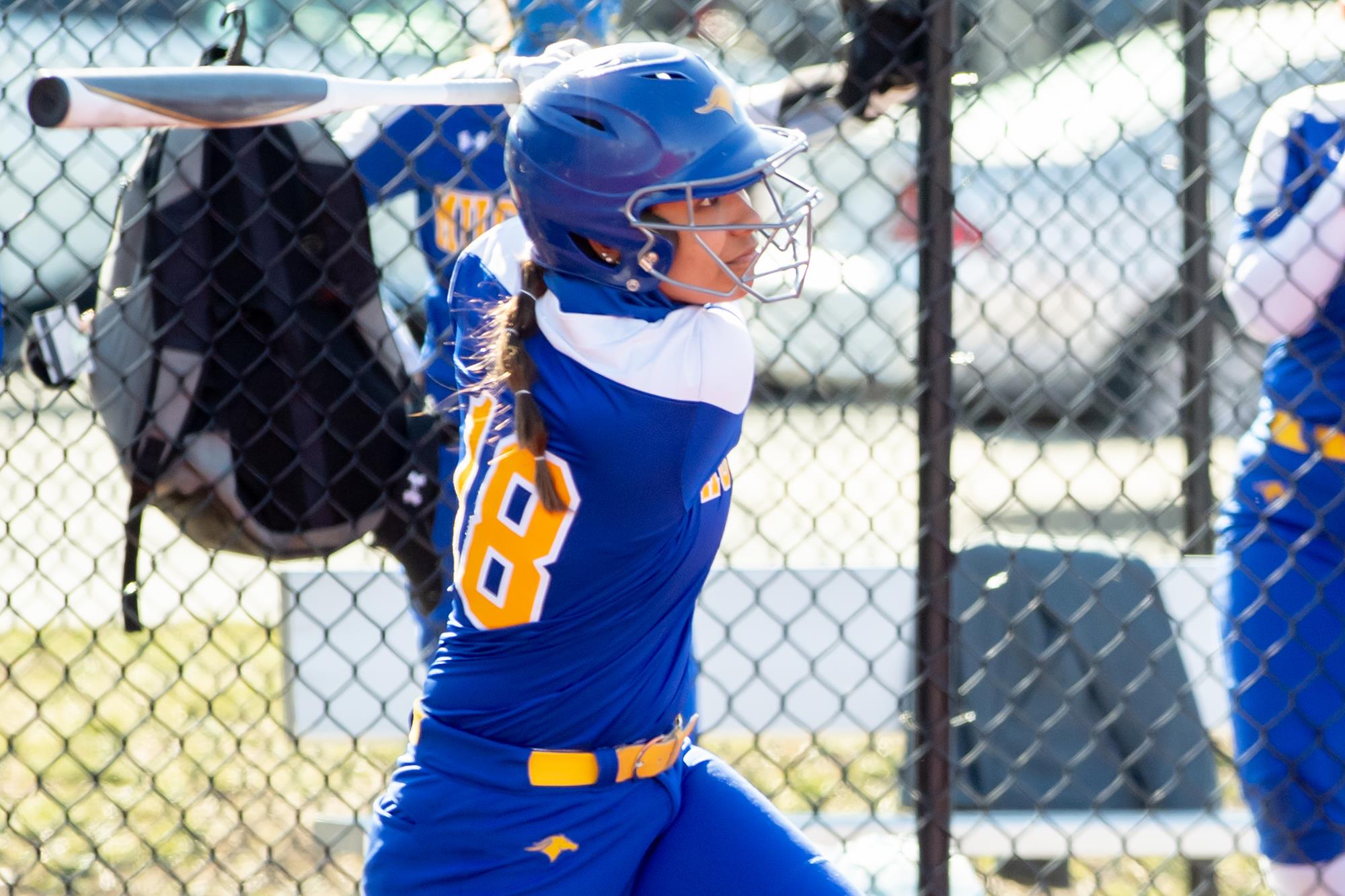 Brianna Nunez Softball Monroe College Athletics