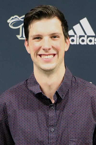 Donovan Weir Headshot 2022-23